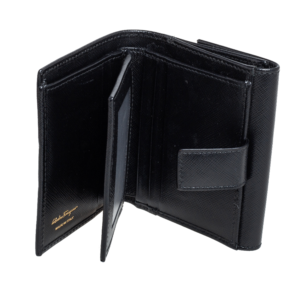 

Salvatore Ferragamo Black Leather Vara Bow Compact Wallet