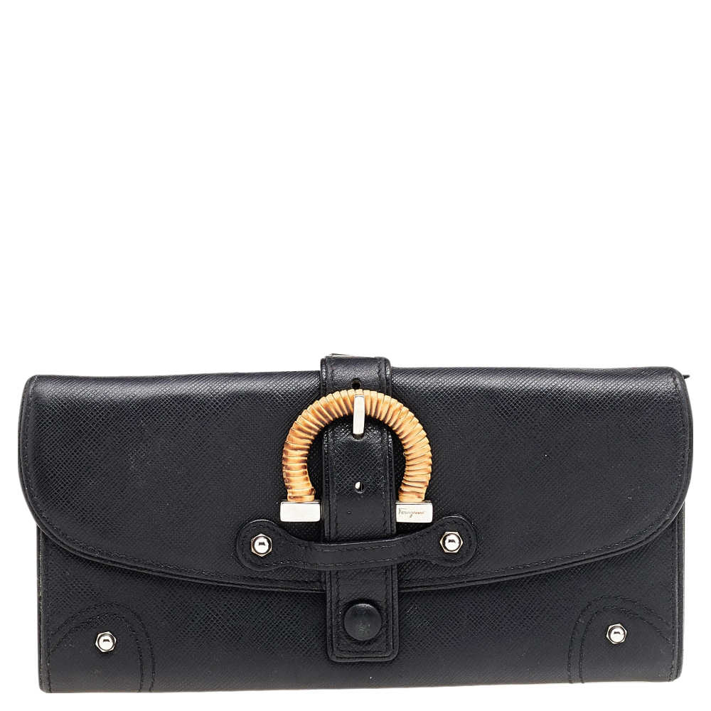 

Salvatore Ferragamo Black Leather Vintage Gancini Buckle Continental Wallet