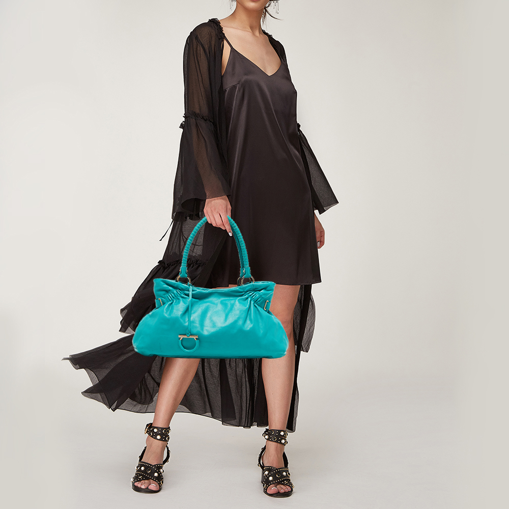 

Salvatore Ferragamo Green Leather Pleated Tote