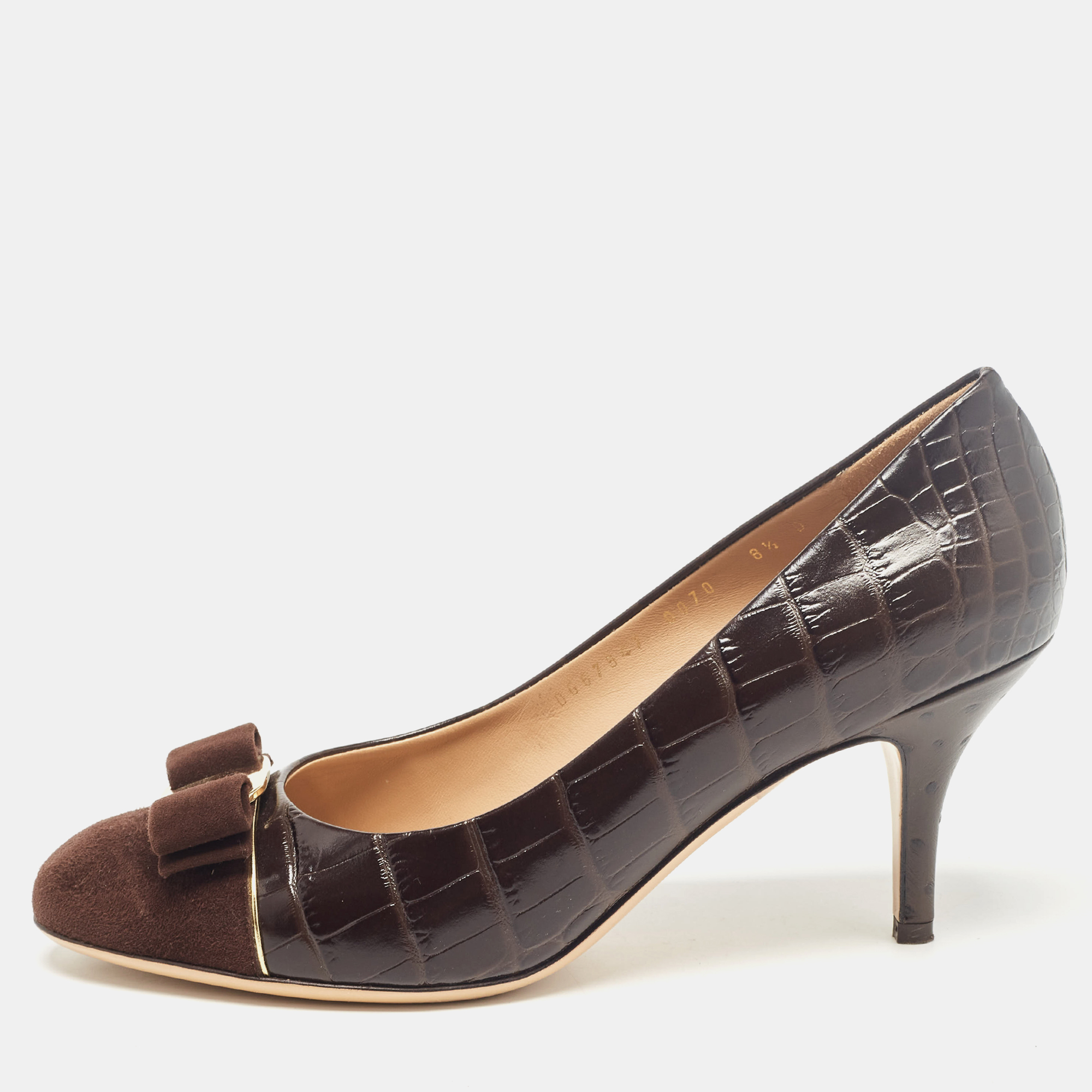 

Salvatore Ferragamo Brown Embossed Croc and Suede Vara Bow Pumps 39