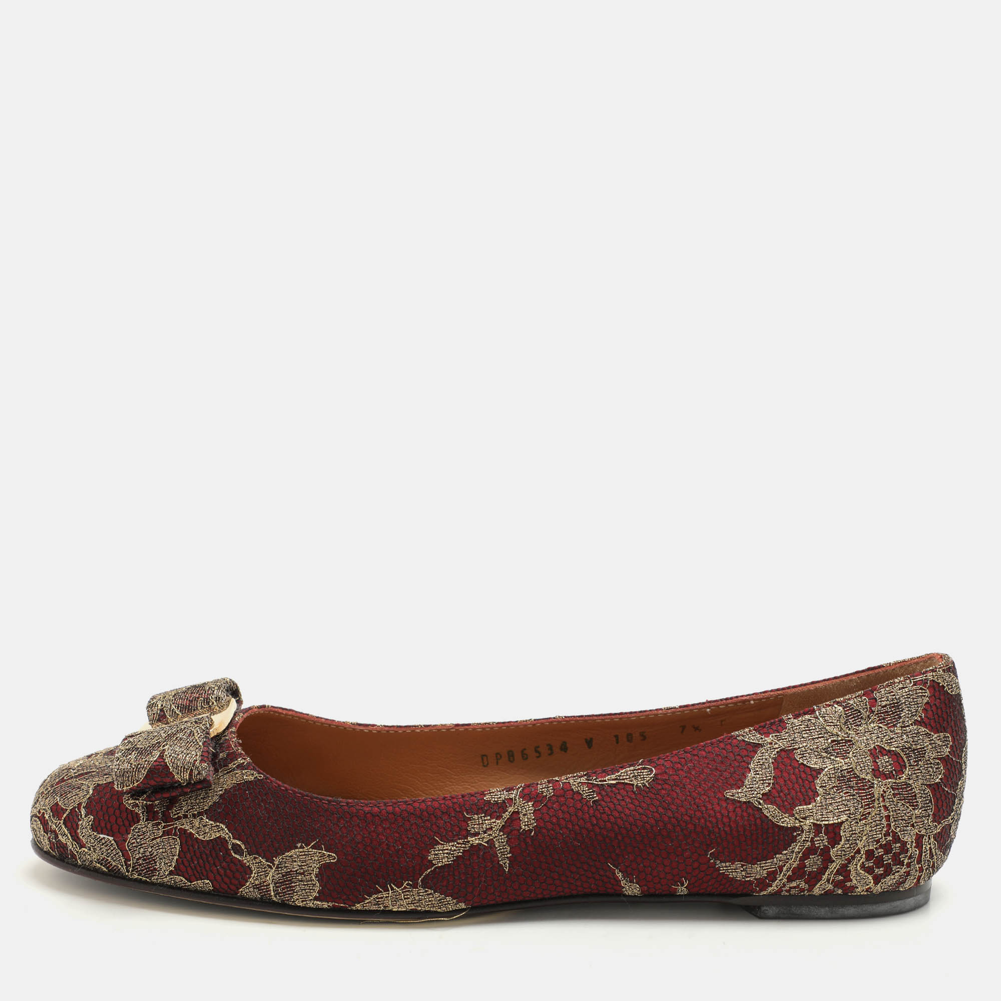 

Salvatore Ferragamo Burgundy Lace and Lurex Fabric Ballet Flats Size 38