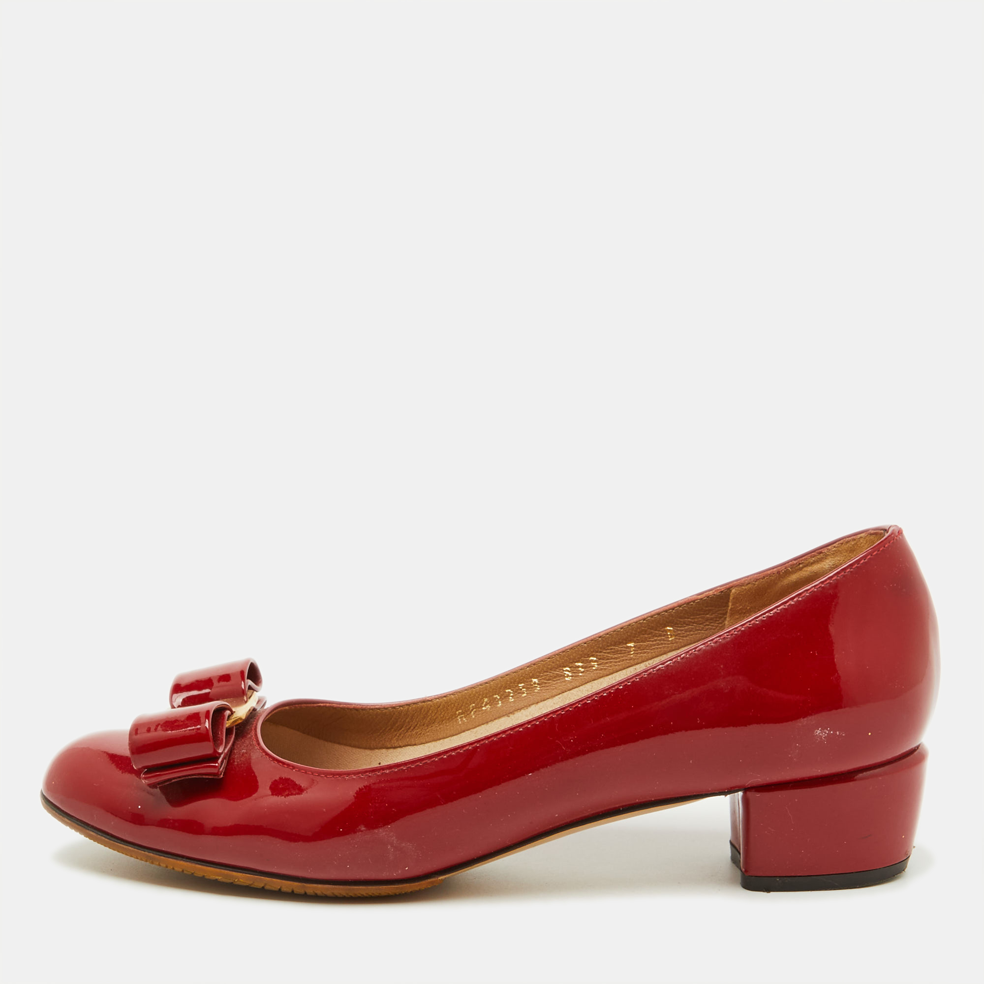 

Salvatore Ferragamo Red Patent Leather Vara Bow Pumps Size 37.5