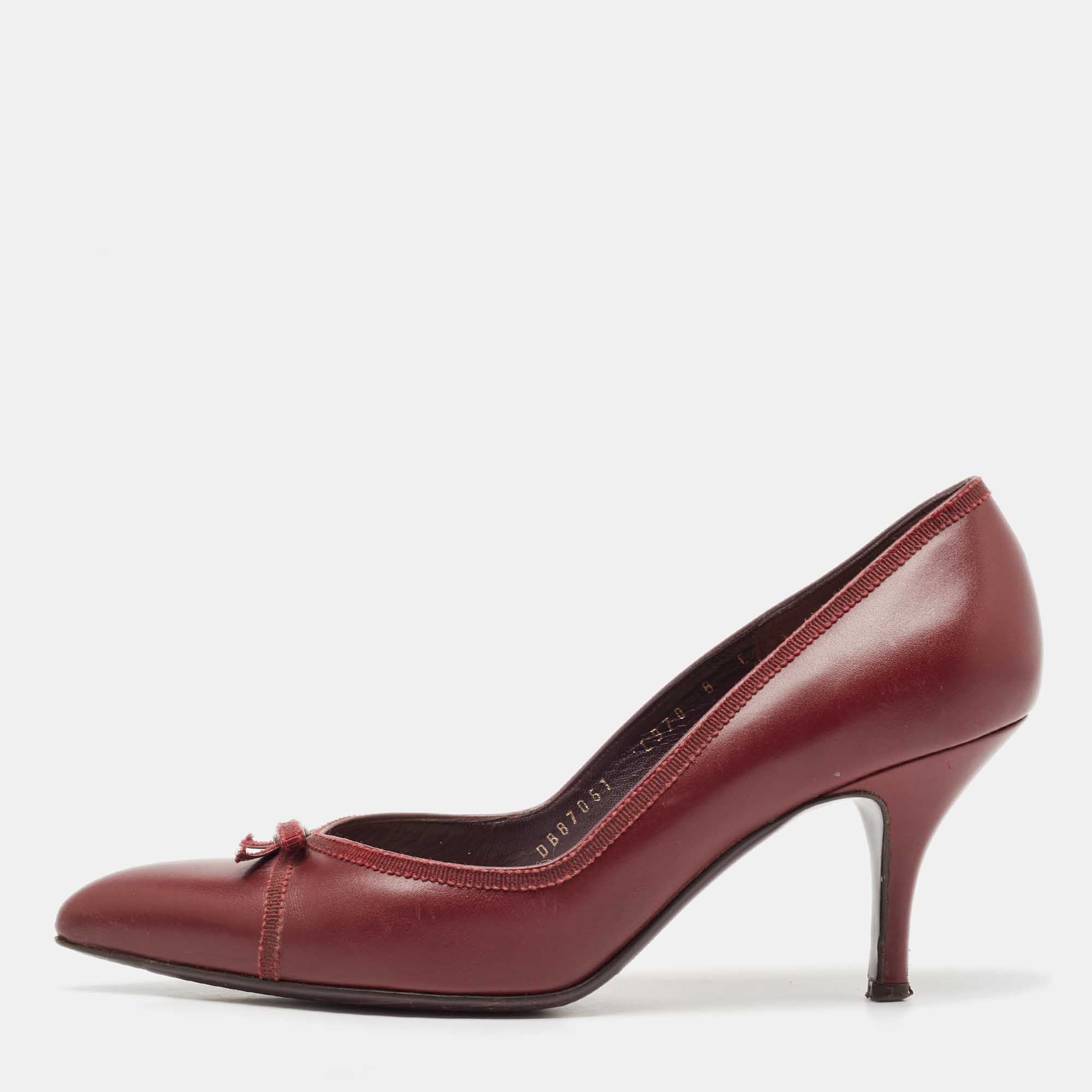 

Salvatore Ferragamo Burgundy Leather Bow Pumps Size 38.5