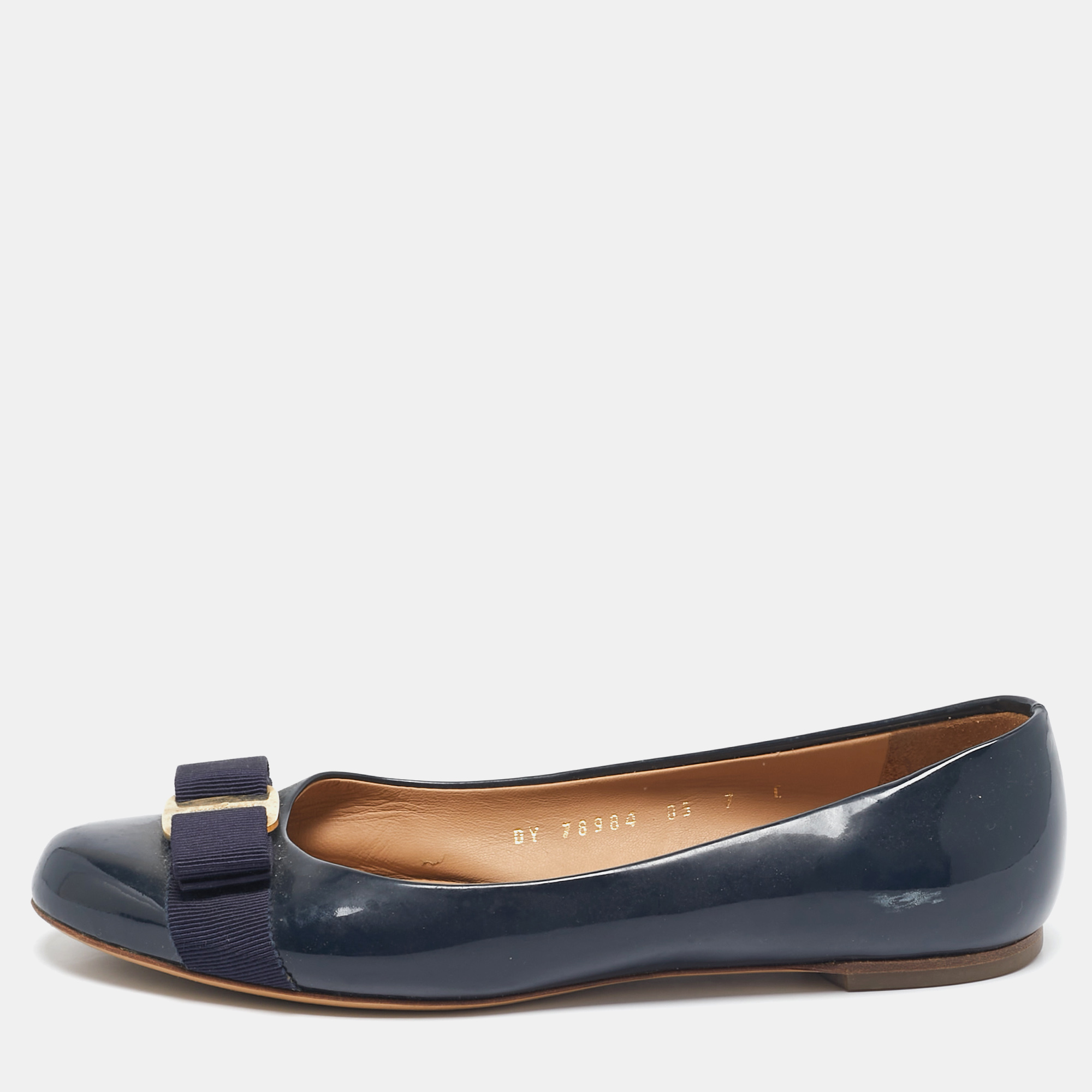 

Salvatore Ferragamo Navy Blue Patent Leather Varina Ballet Flats Size 37.5