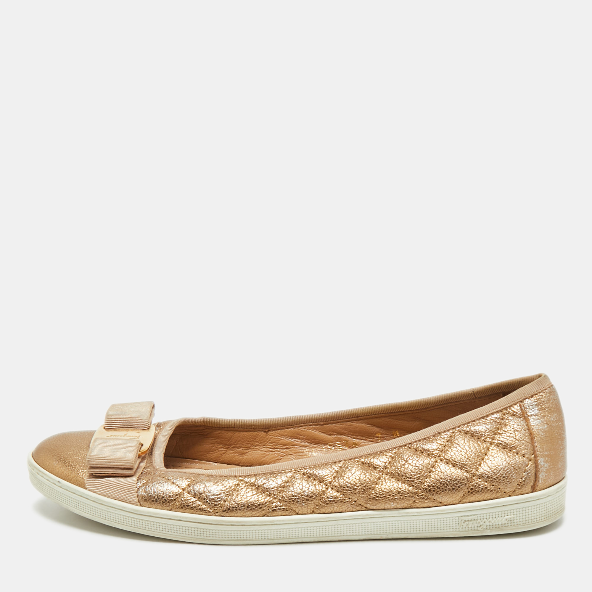 

Salvatore Ferragamo Gold Quilted Leather Varina Ballet Flats Size 37.5
