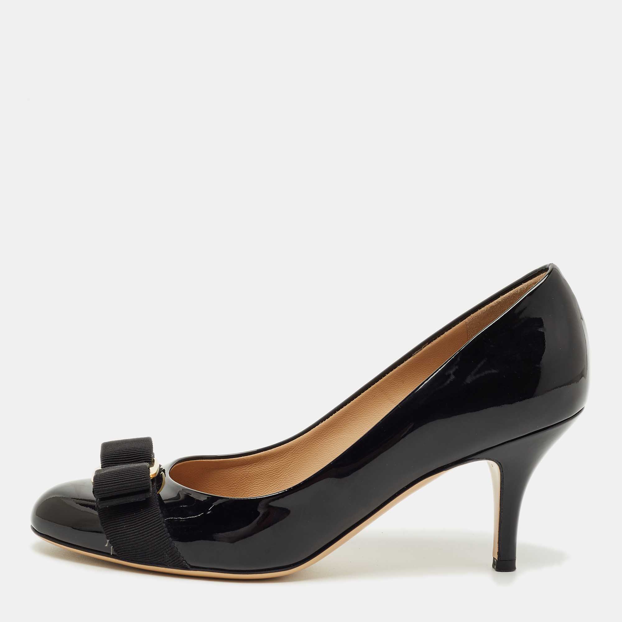 

Salvatore Ferragamo Black Patent Leather Vara Bow Pumps Size 37.5