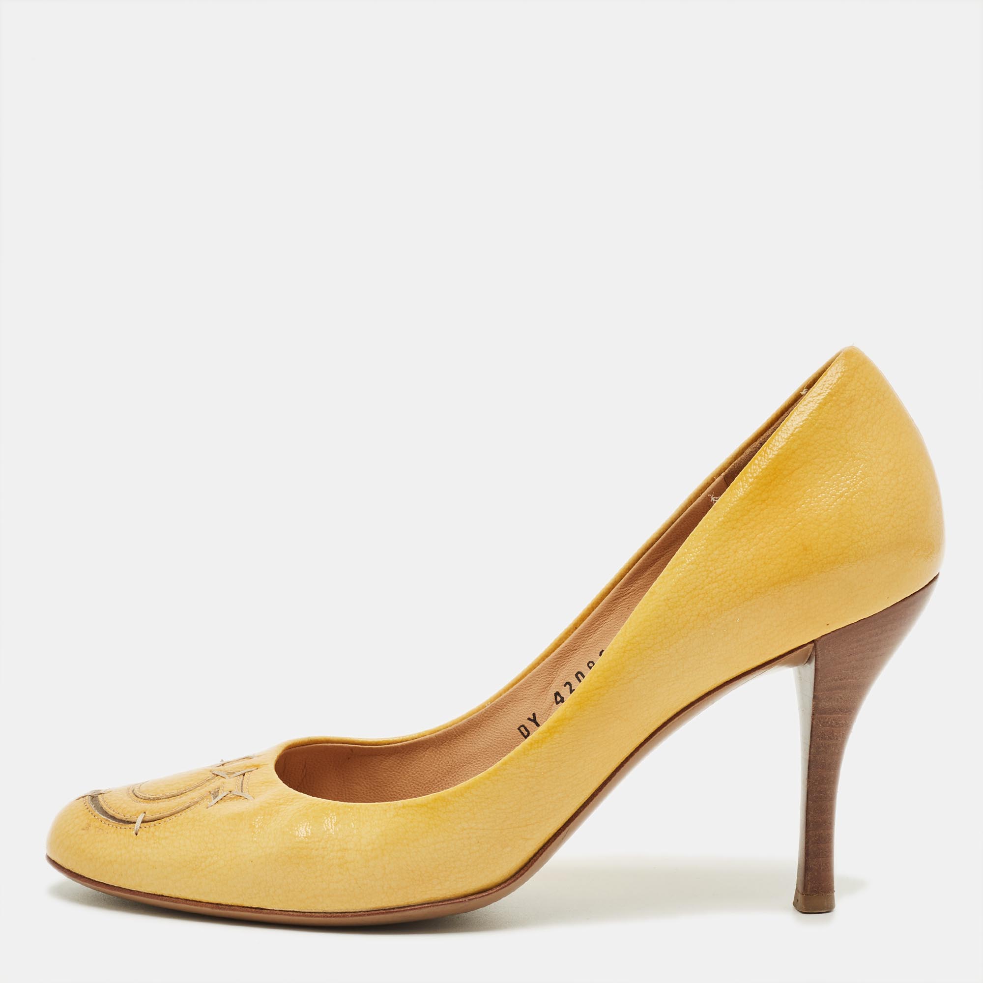 

Salvatore Ferragamo Yellow Patent Leather Pumps Size 38.5