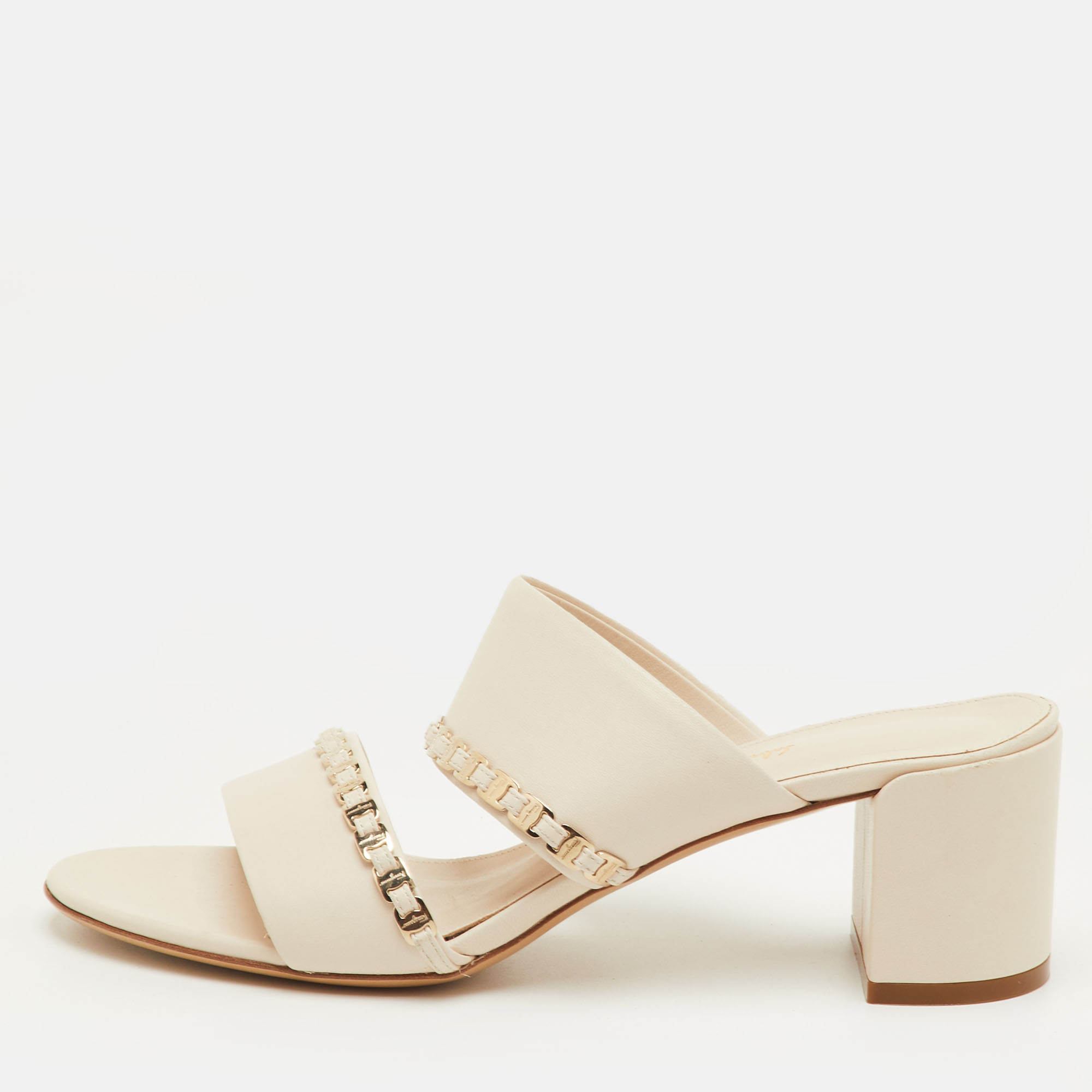 

Salvatore Ferragamo Trabia Size 39 Cream Leather Slide Sandals