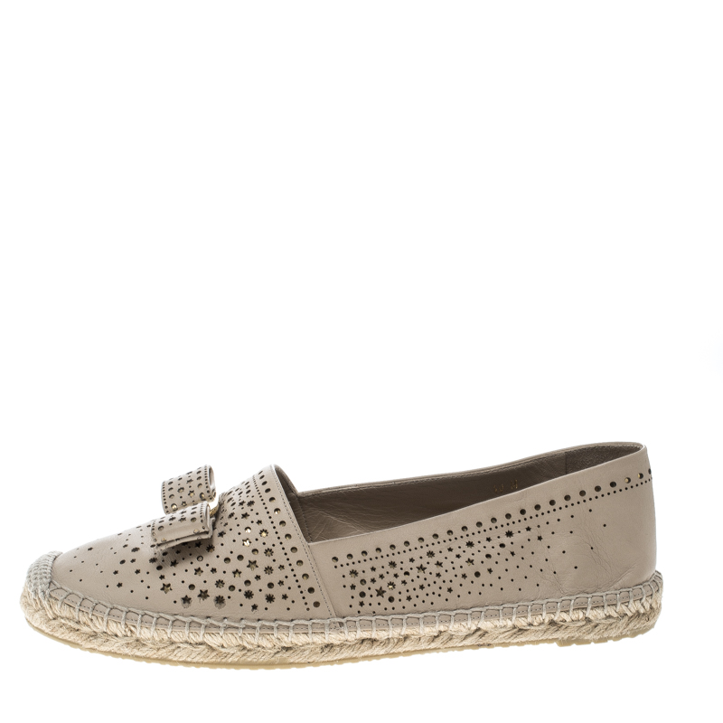 

Salvatore Ferragamo Beige Leather Galaxy Espadrilles Size
