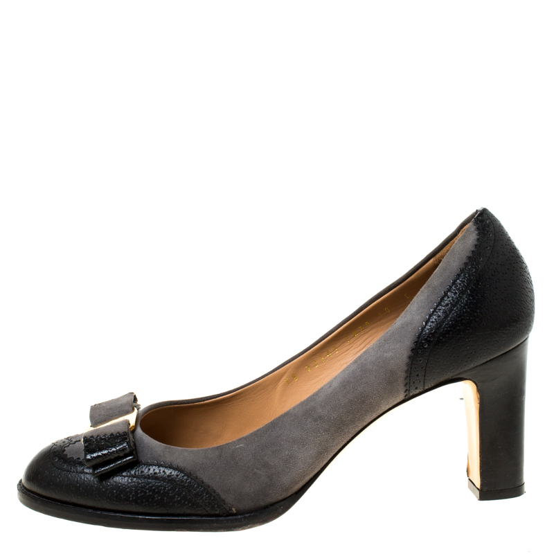 

Salvatore Ferragamo Black Brogue Leather And Grey Suede Vara Bow Pumps Size