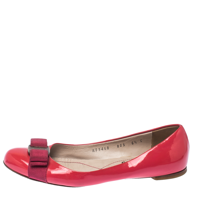 Pre-owned Ferragamo Pink Patent Leather Vara Bow Ballet Flats Size 37