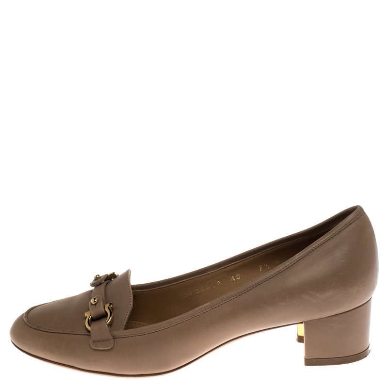 

Salvatore Ferragamo Double Gancio Leather Block Heel Pumps Size, Beige