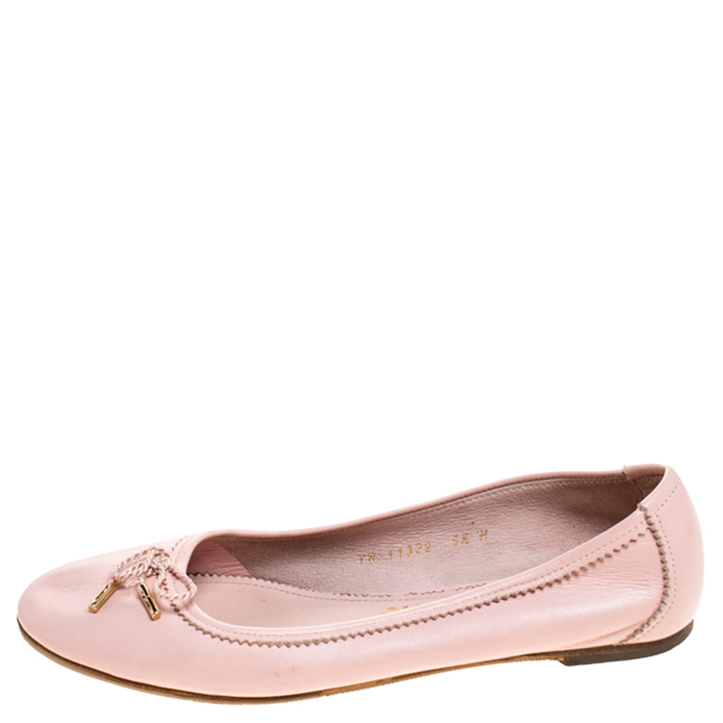 

Salvatore Ferragamo Pink Leather Enea Ballet Flats Size