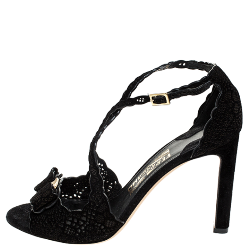 

Salvatore Ferragamo Black Laser Cut Scalloped Trim Suede Vara Bow Open Toe Sandals Size