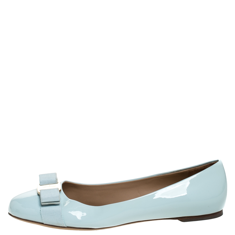

Salvatore Ferragamo Blue Patent Leather Vara Bow Ballet Flats Size