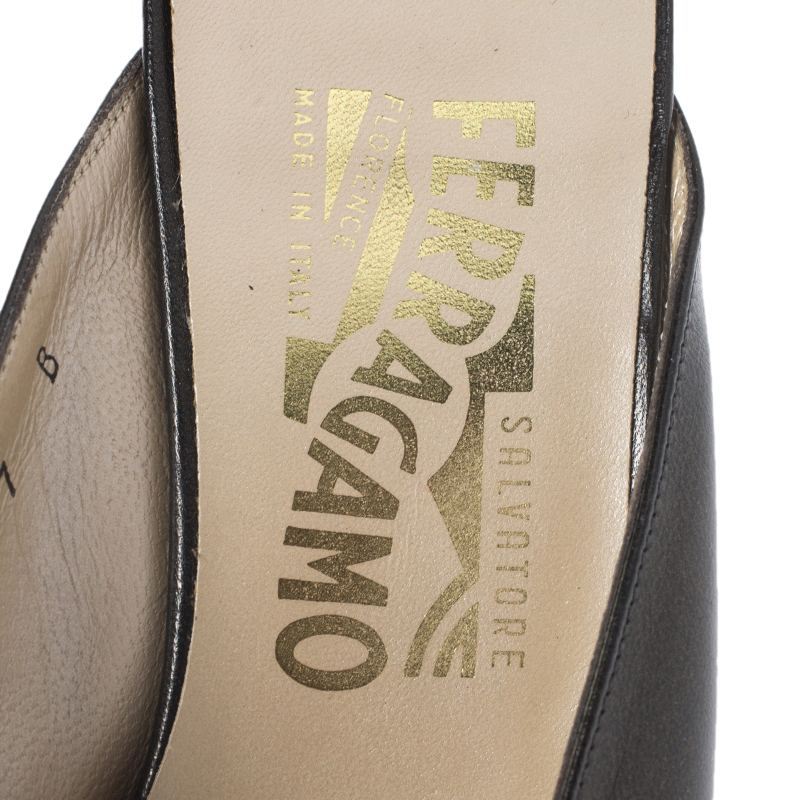 Salvatore Ferragamo Black Leather And Snakeskin Bow Mules Sandals Size 37.5