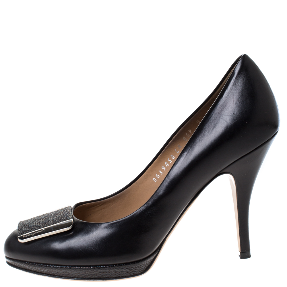 

Salvatore Ferragamo Black Leather Metal Detail Pumps Size