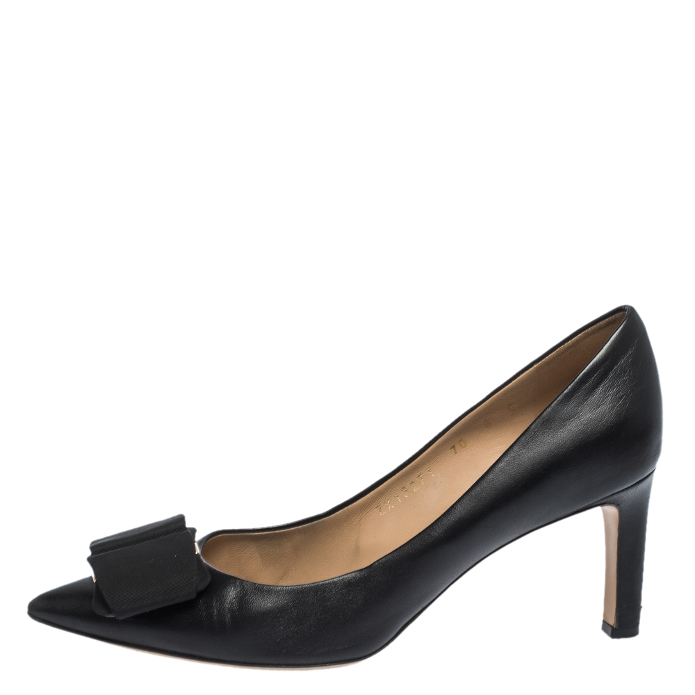 

Salvatore Ferragamo Black Leather Oversized Bow Pointed Toe Pumps Size