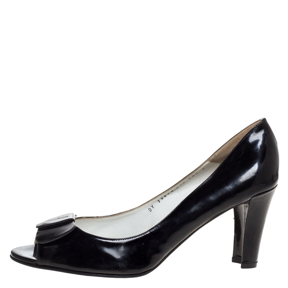 

Salvatore Ferragamo Vintage Black Leather Bow Peep Toe Pumps Size
