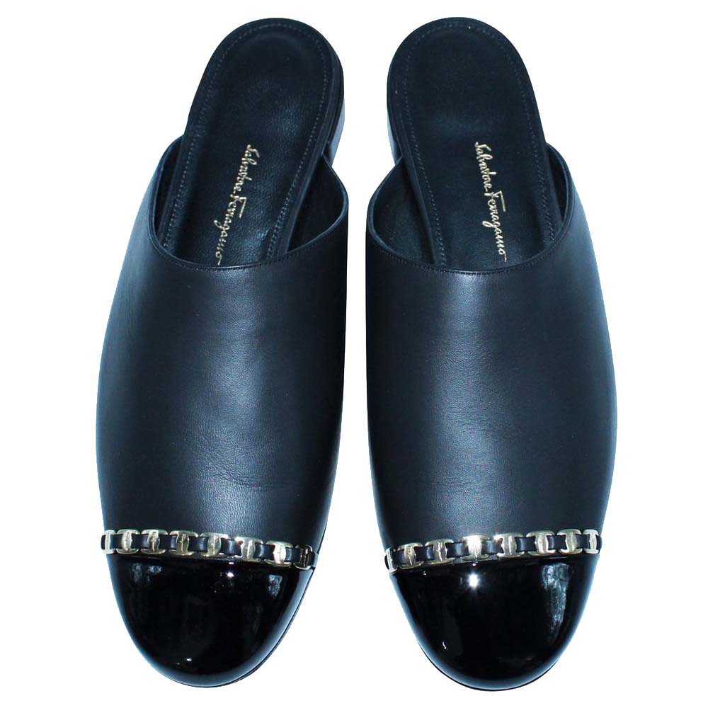 

Salvatore Ferragamo Black leather Muggia chain-embellished mules Size / US 9