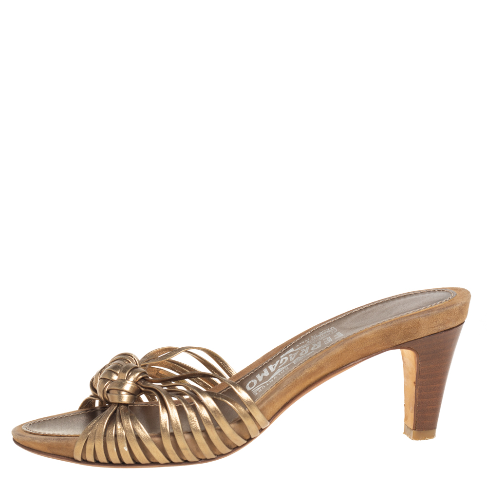 

Salvatore Ferragamo Metallic Gold Leather Sandals Size