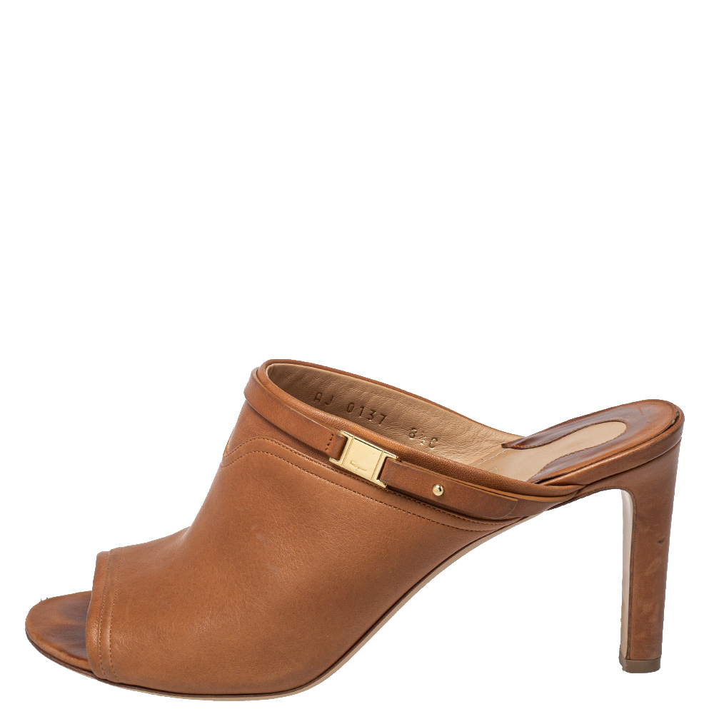 

Salvatore Ferragamo Brown Leather Slide Sandals Size