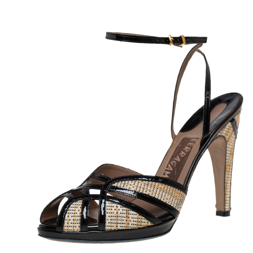 Pre-owned Ferragamo Black Patent Leather And Raffia Ankle Strap Sandals Size 39