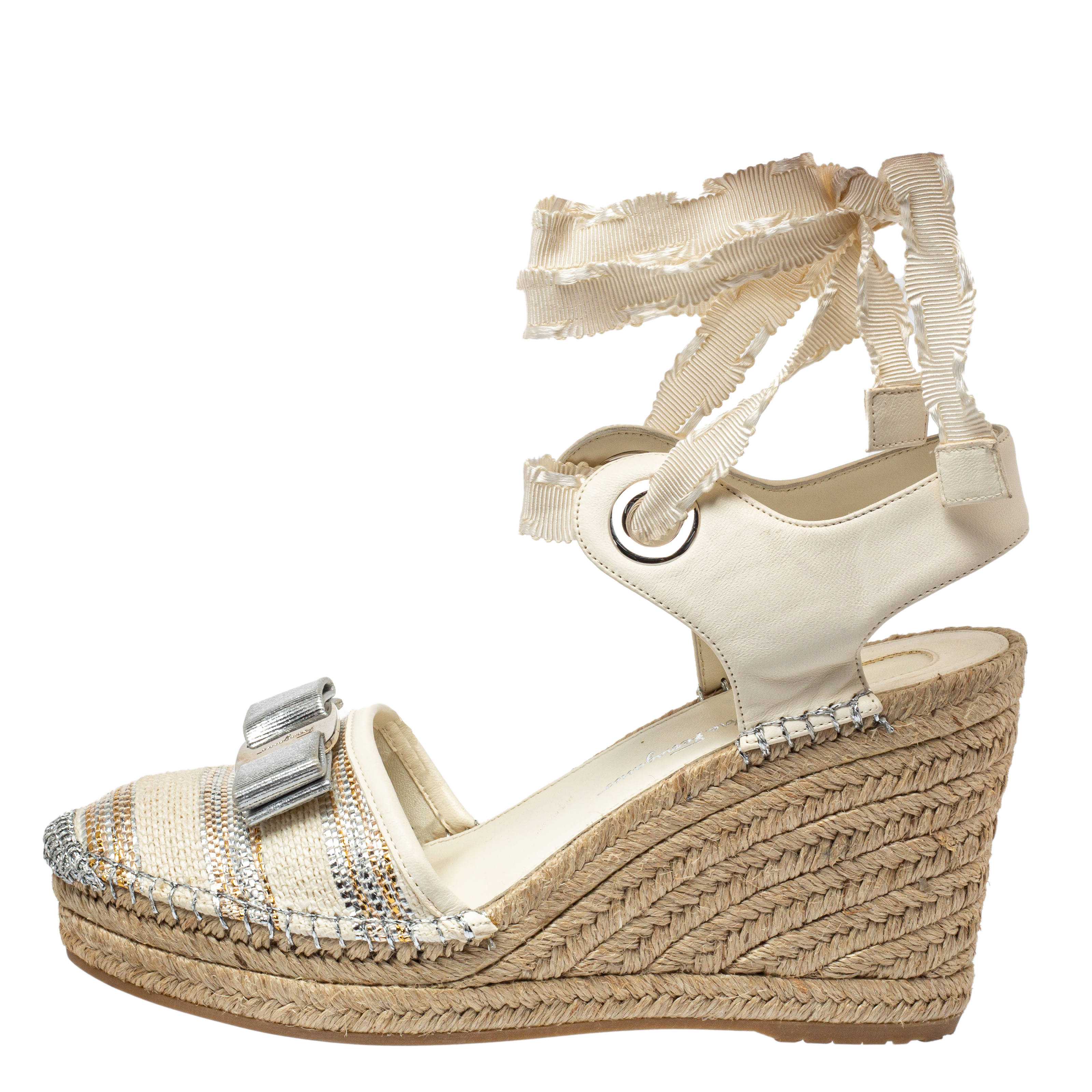 

Salvatore Ferragamo Off White Canvas And Leather Bow Espadrille Wedge Sandals Size