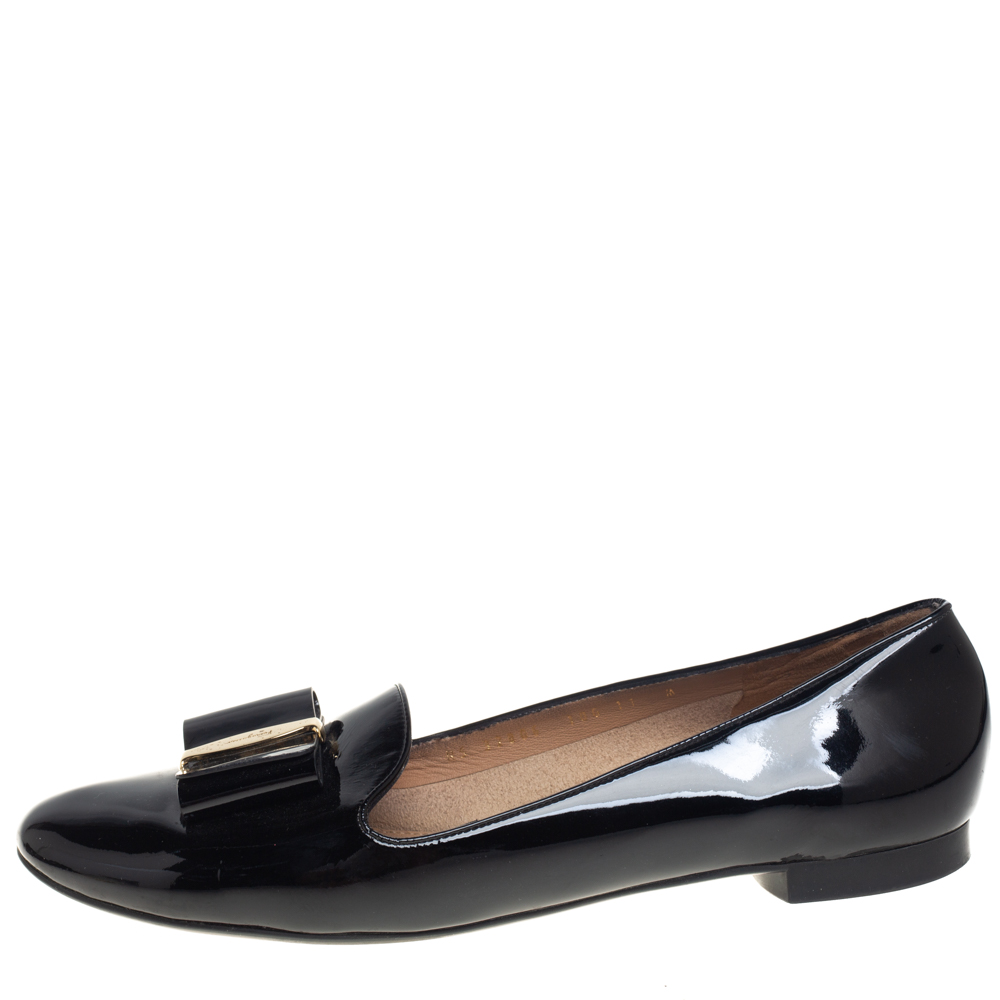 

Salvatore Ferragamo Black Patent Leather Vara Bow Smoking Slippers Size