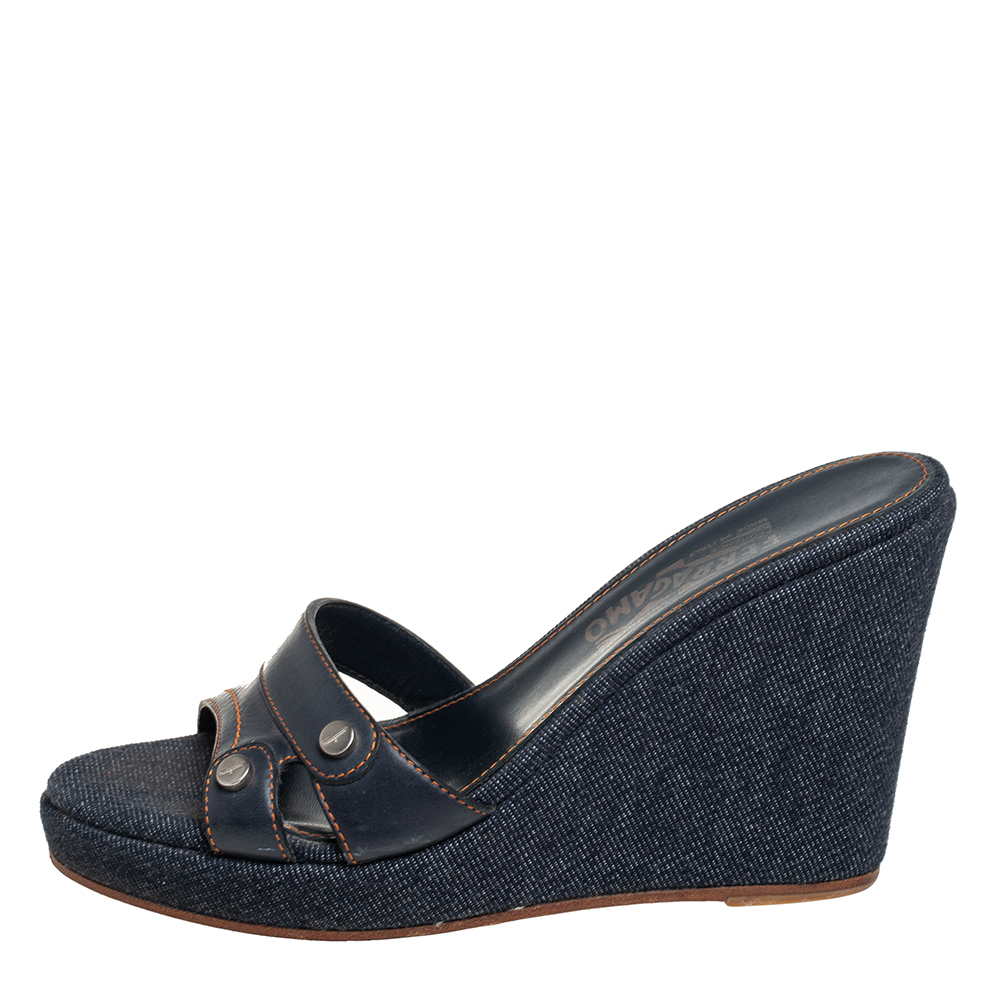 

Salvatore Ferragamo Blue Leather Wedge Slide Sandals Size