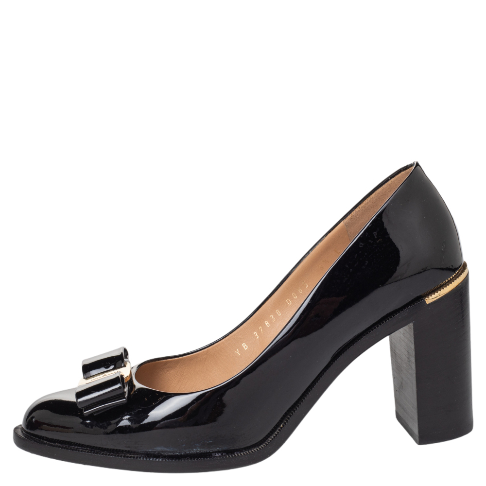 

Salvatore Ferragamo Black Patent Leather Vara Bow Block Heel Pumps Size