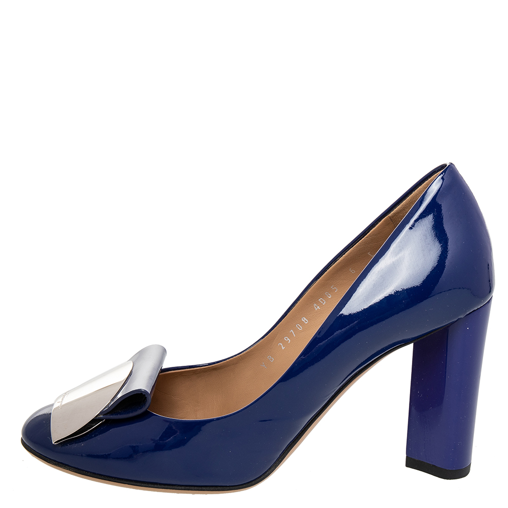 

Salvatore Ferragamo Blue Patent Leather Providence Block Heel Pumps Size