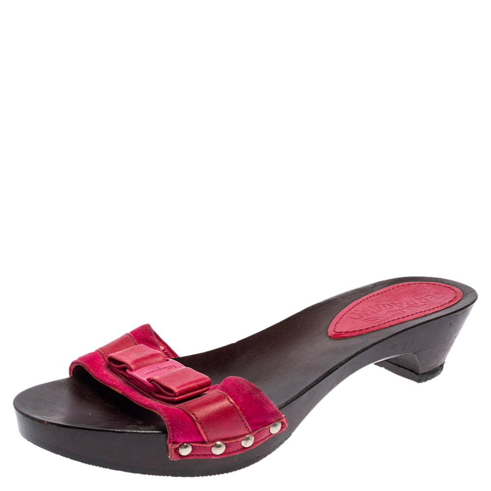 

Salvatore Ferragamo Magenta Suede and Leather Vara Bow Slide Sandals Size, Pink