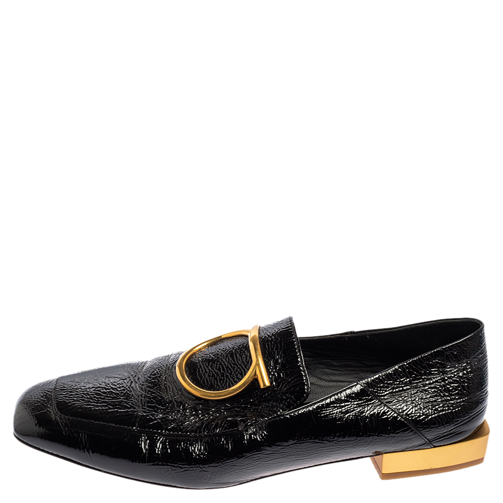 

Salvatore Ferragamo Black Patent Leather Lana Loafers Size
