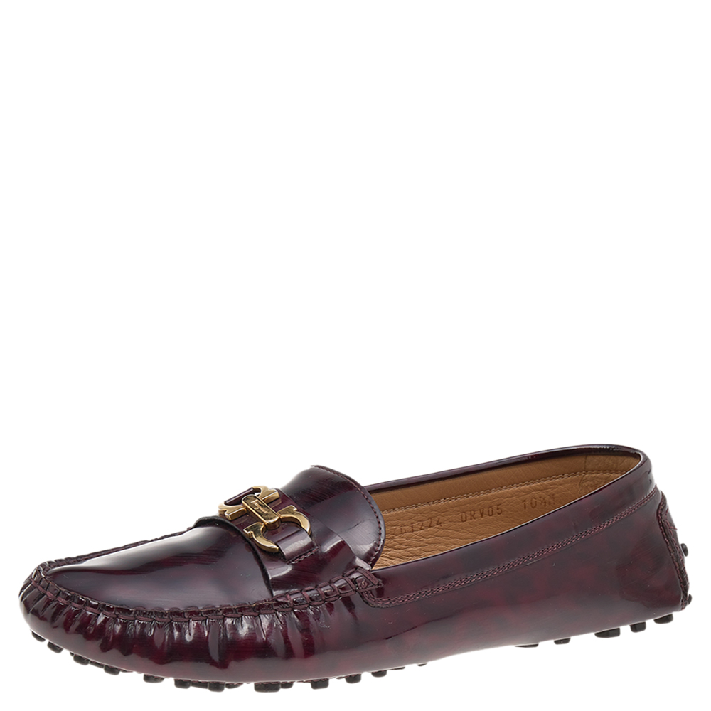 

Salvatore Ferragamo Two Tone Patent Leather Gancini Bit Slip On Loafers Size, Burgundy