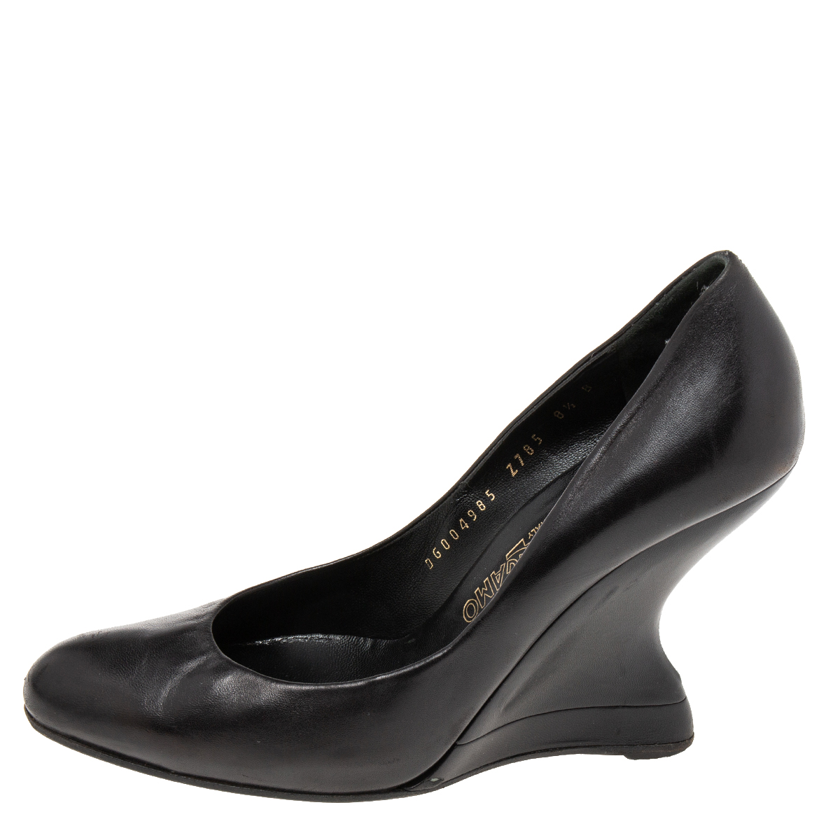 

Salvatore Ferragamo Black Leather Wedge Pumps Size