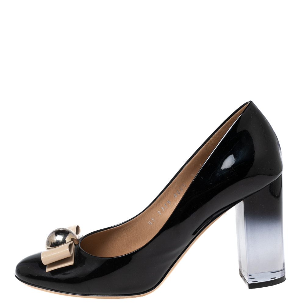 

Salvatore Ferragamo Black Patent Leather Fiammetta Bow Pumps Size