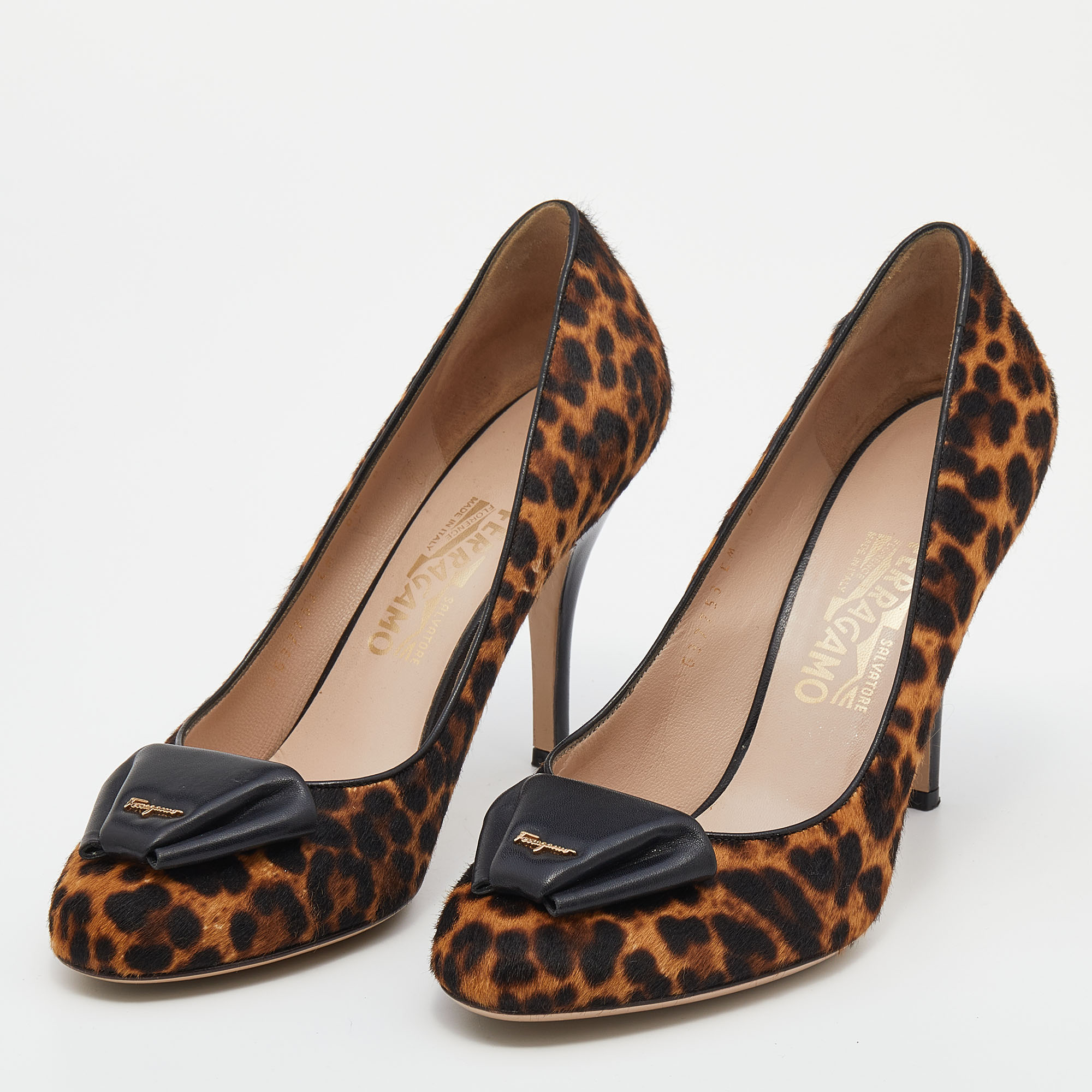 

Salvatore Ferragamo Brown/Black Leopard Pony Hair And Leather Bow Detail Pumps Size