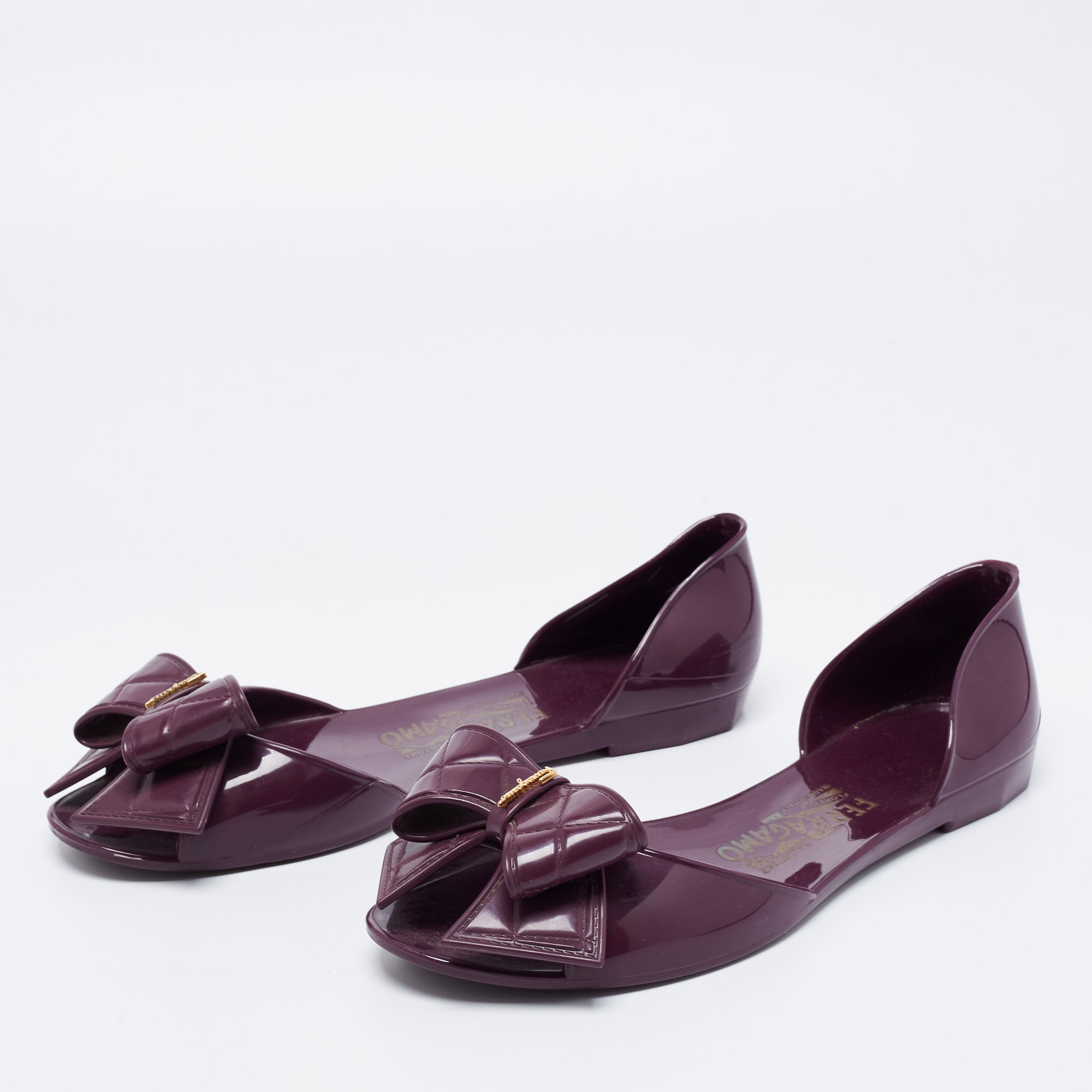 

Salvatore Ferragamo Burgundy Jelly Barbados Bow Flat Sandals Size