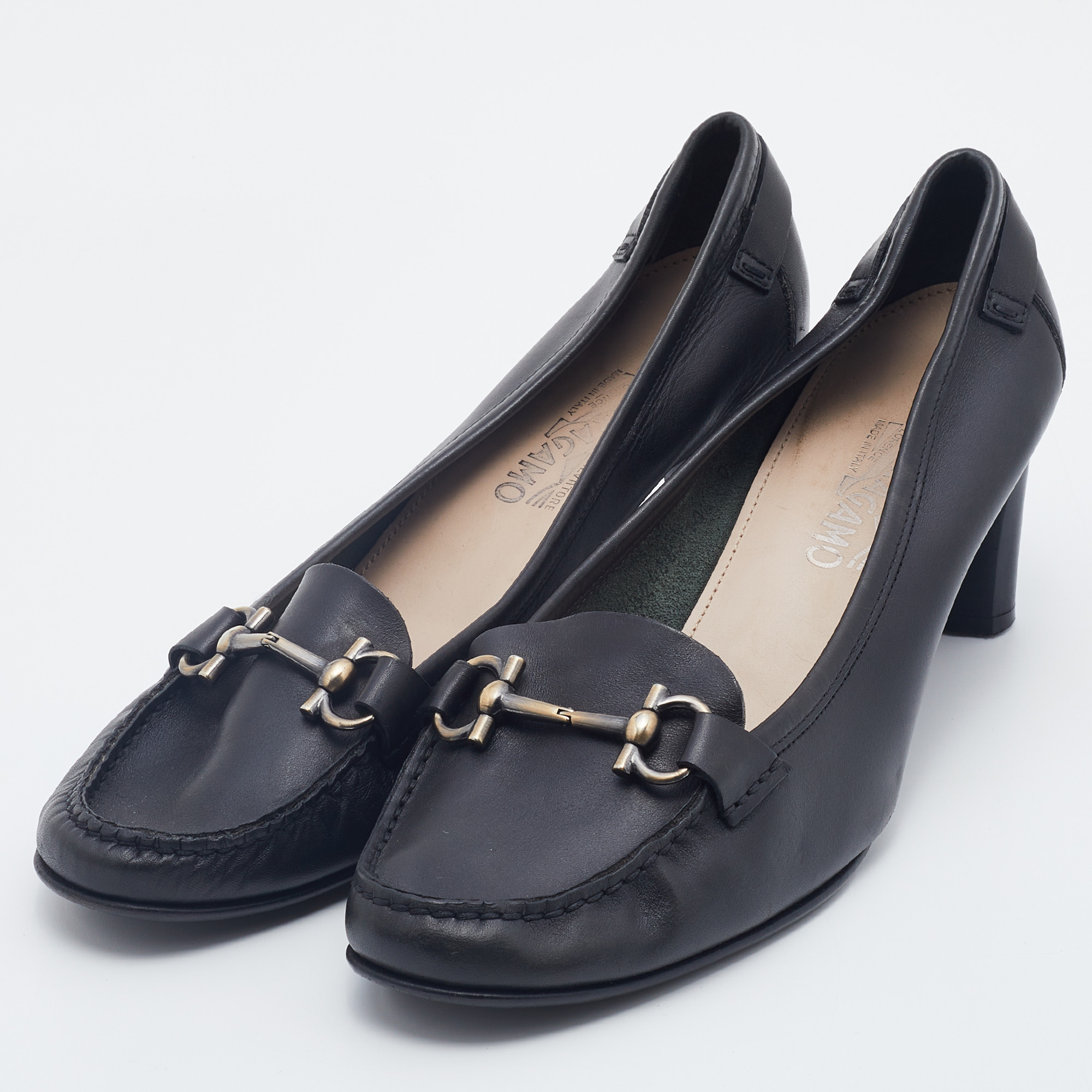 

Salvatore Ferragamo Black Leather Loafer Pumps Size