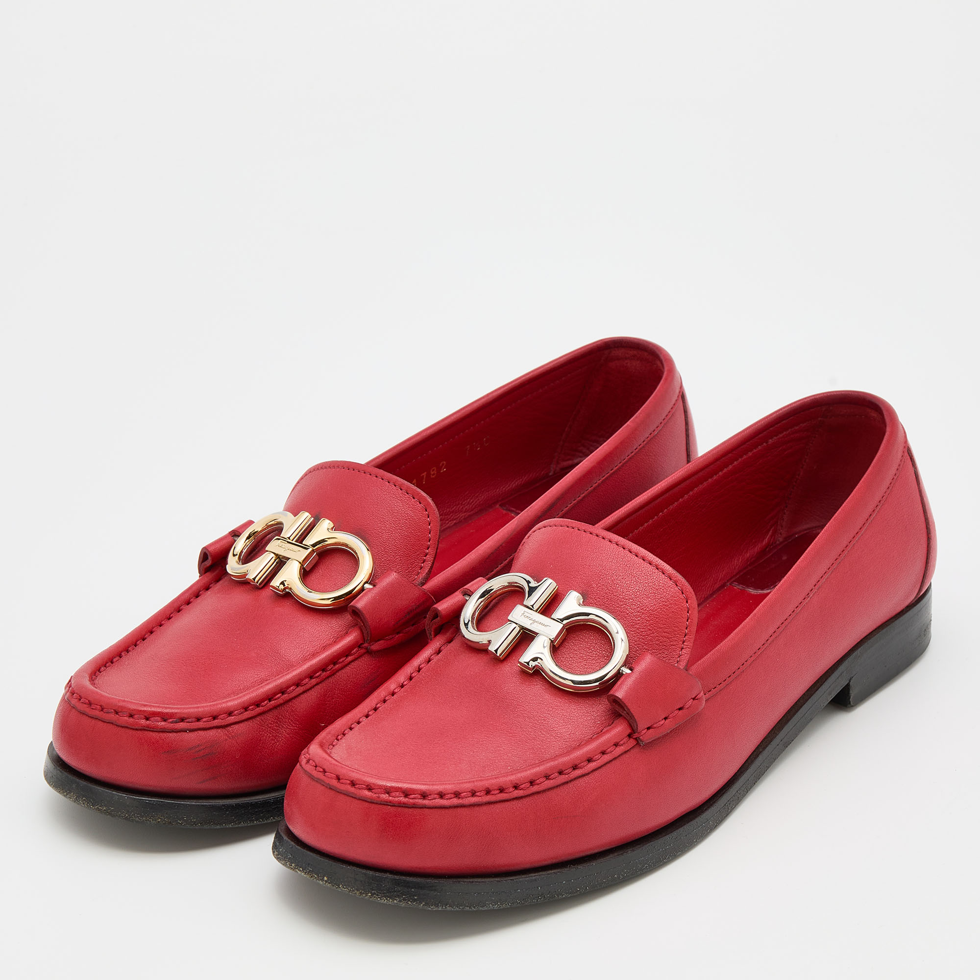 

Salvatore Ferragamo Red Leather Rolo Gancini Loafers Size