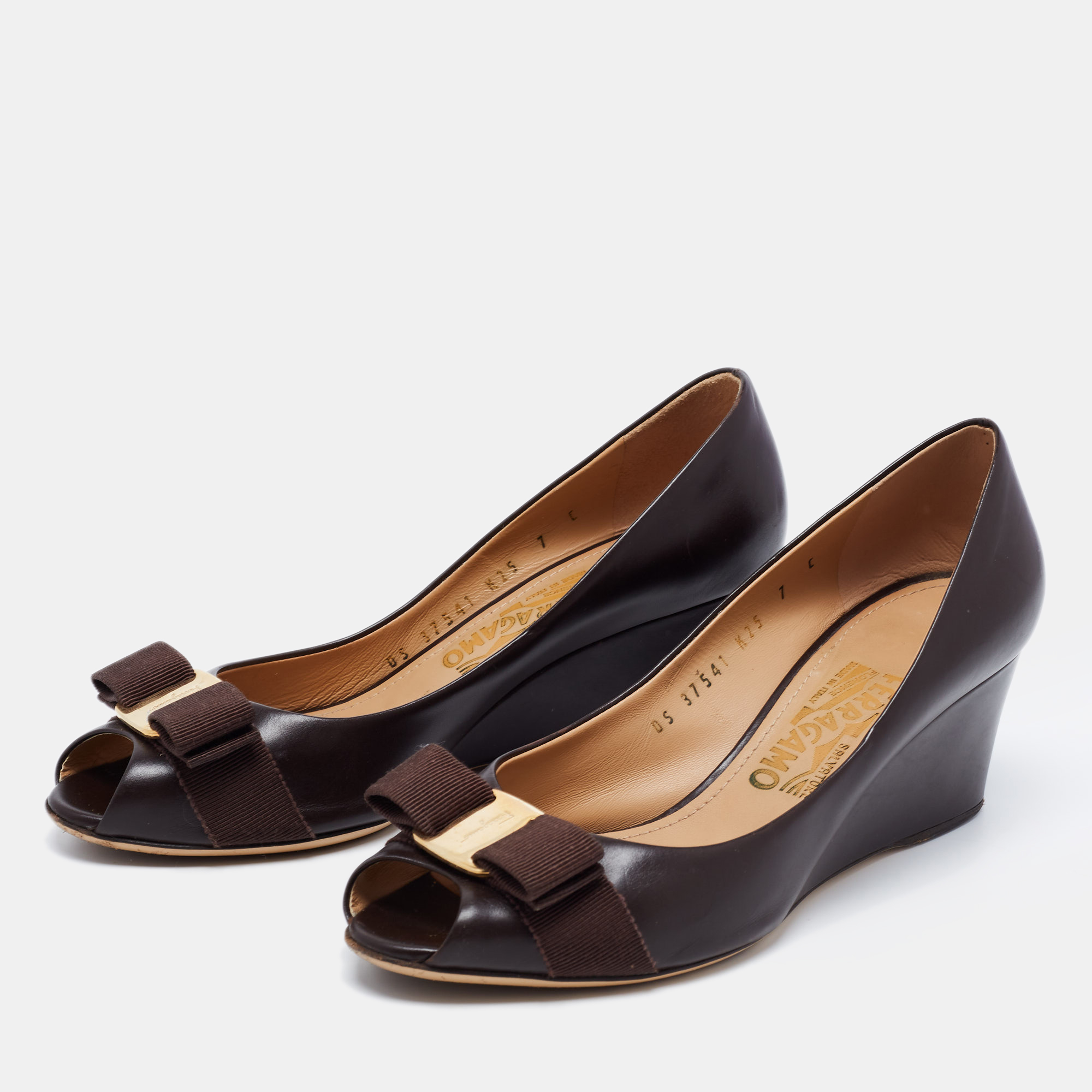 

Salvatore Ferragamo Dark Brown Leather Vara Bow Wedge Peep Toe Pumps Size