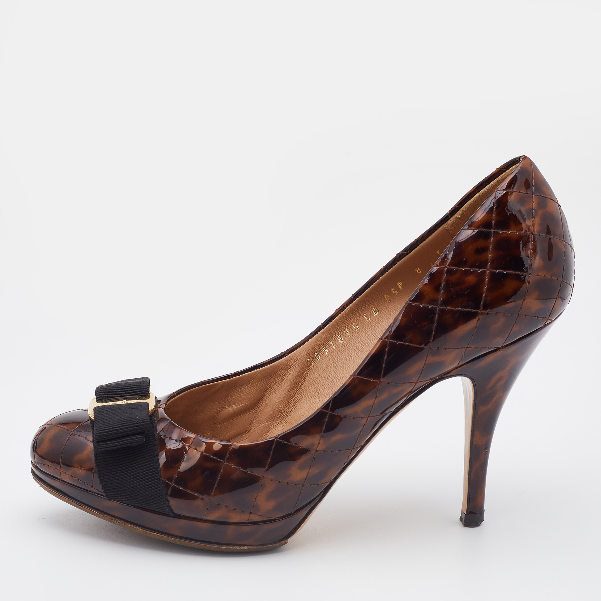 

Salvatore Ferragamo Brown Animal Print Quilted Patent Leather Vara Bow Pumps Size