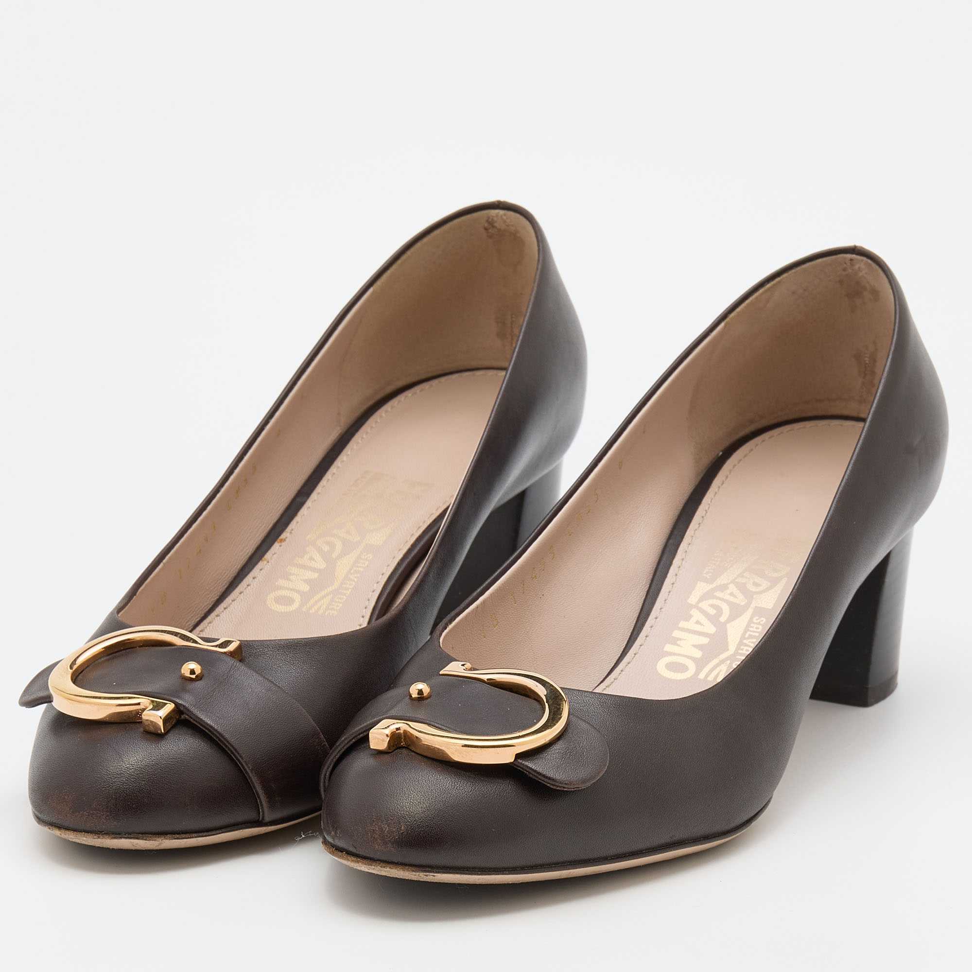 

Salvatore Ferragamo Brown Leather Gancini Block Heel Pumps Size