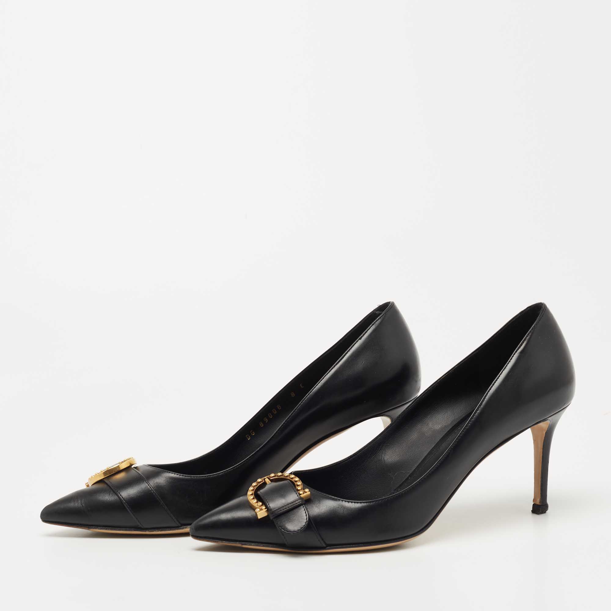 

Salvatore Ferragamo Black Leather Pointed Toe Pumps Size