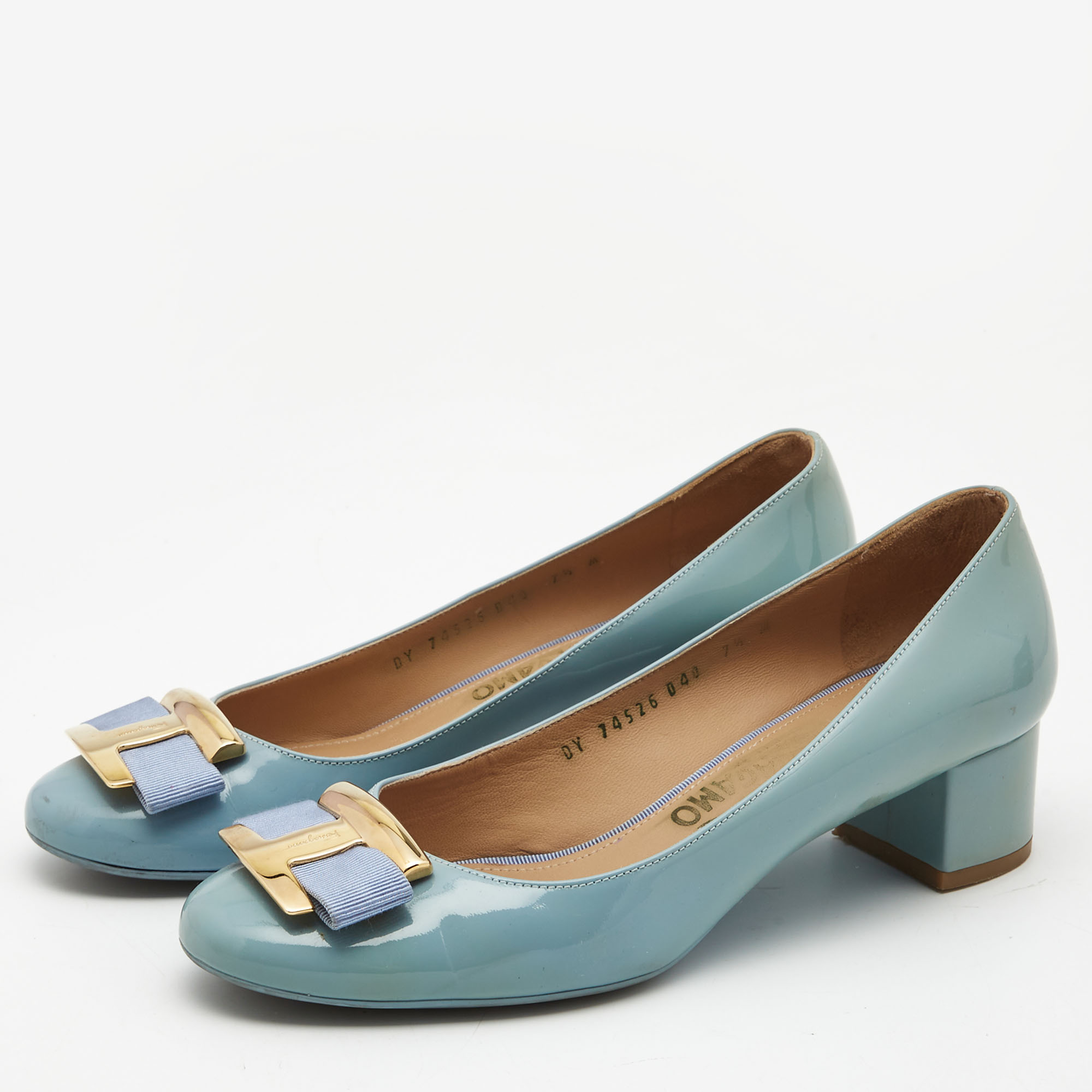 

Salvatore Ferragamo Light Blue Patent Leather Alice Pumps Size