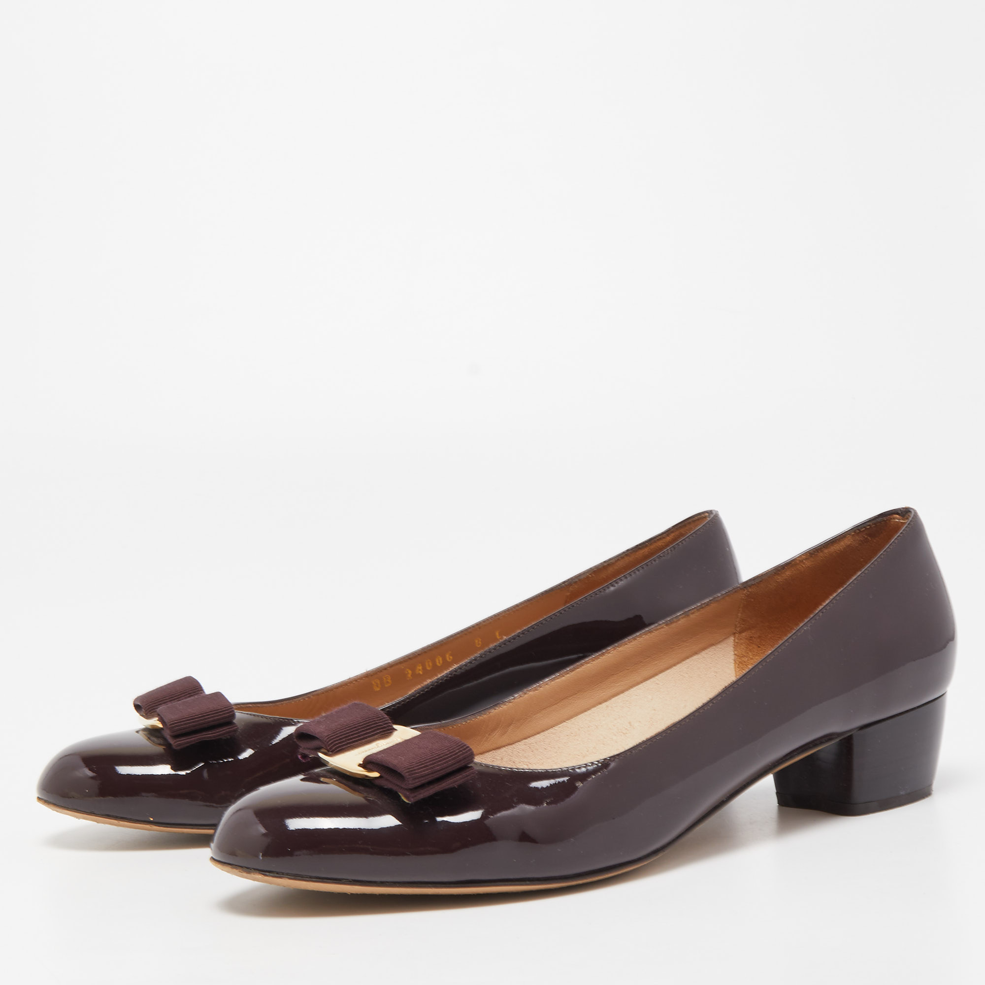 

Salvatore Ferragamo Dark Brown Patent Leather Vara Bow Block Heel Pumps Size