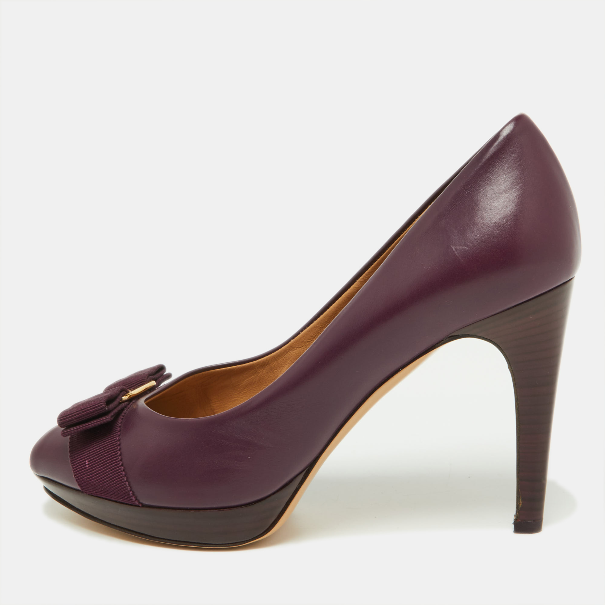 

Salvatore Ferragamo Purple Leather Vara Bow Peep Toe Pumps Size