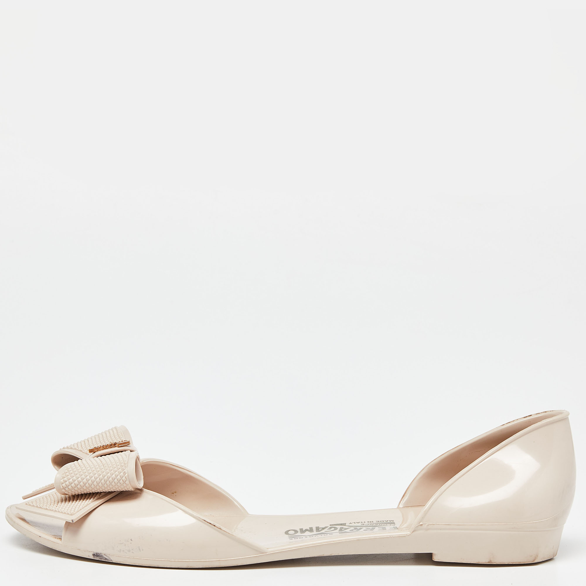 

Salvatore Ferragamo Beige Rubber Bow D'orsay Flats Size