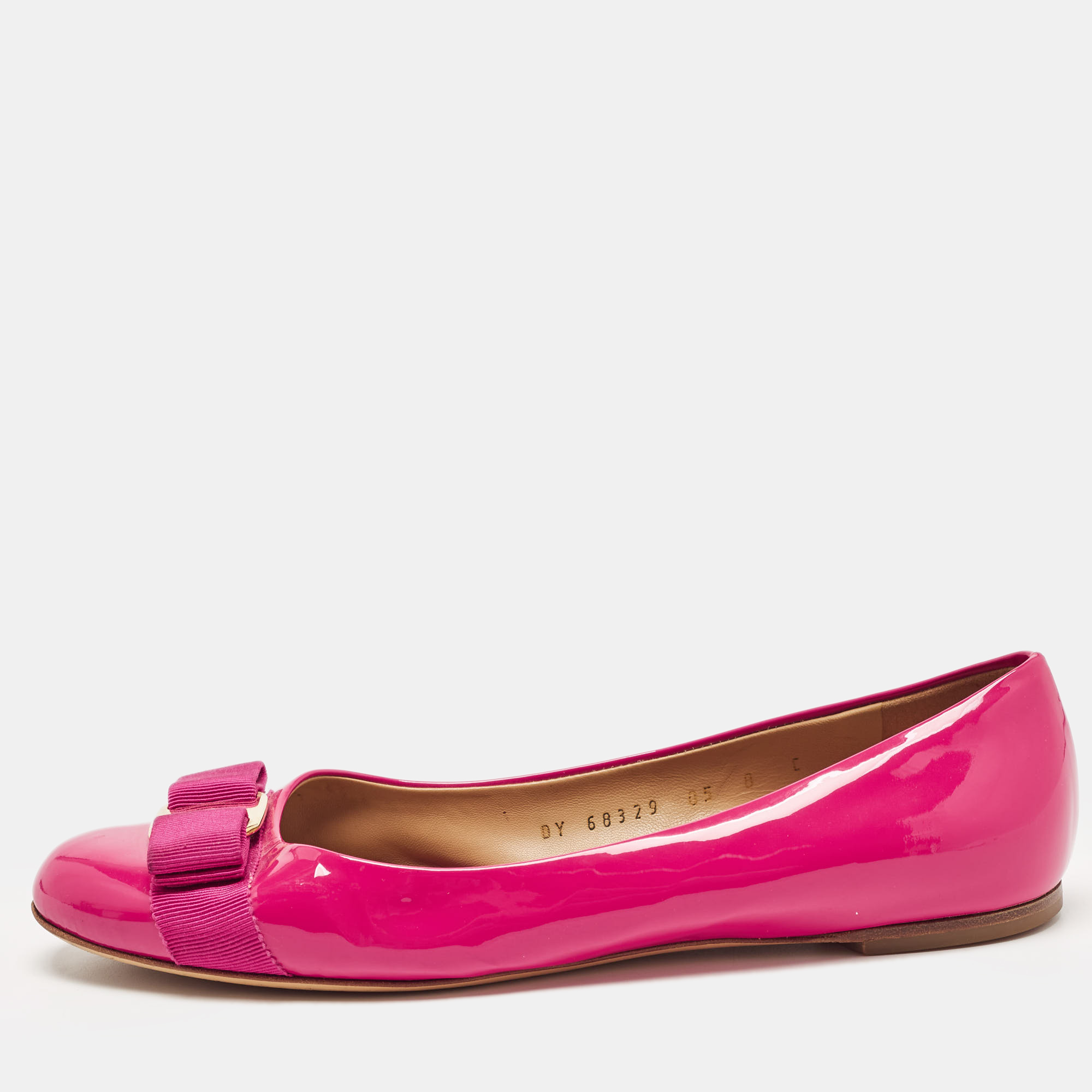 

Salvatore Ferragamo Pink Patent Leather Vara Bow Ballet Flats Size